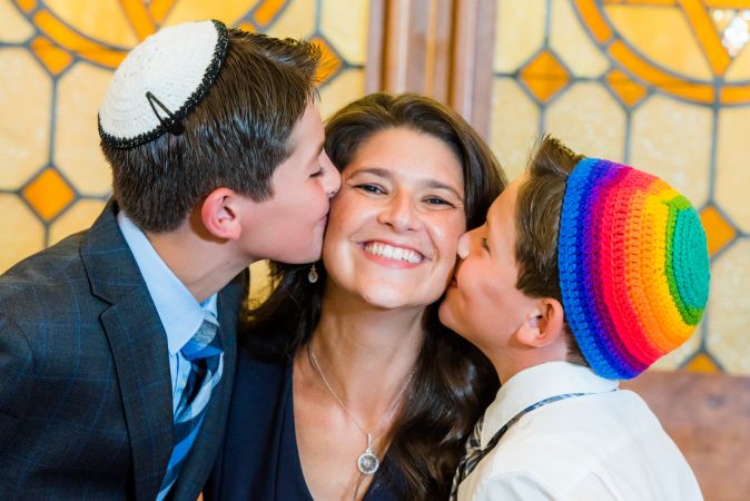 Cleveland Mitzvah Photographer