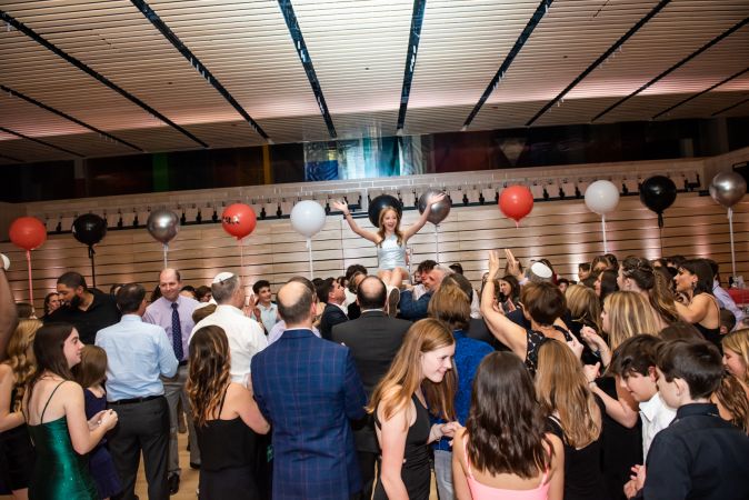 Cleveland Mitzvah Photographer
