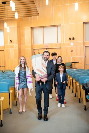 Cleveland Mitzvah Photographer