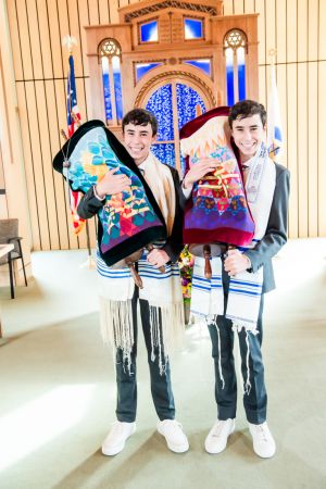 Cleveland Mitzvah Photographer