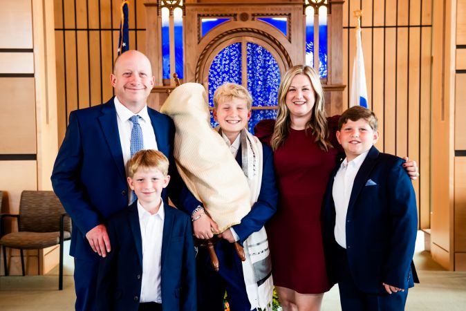 Cleveland Mitzvah Photographer