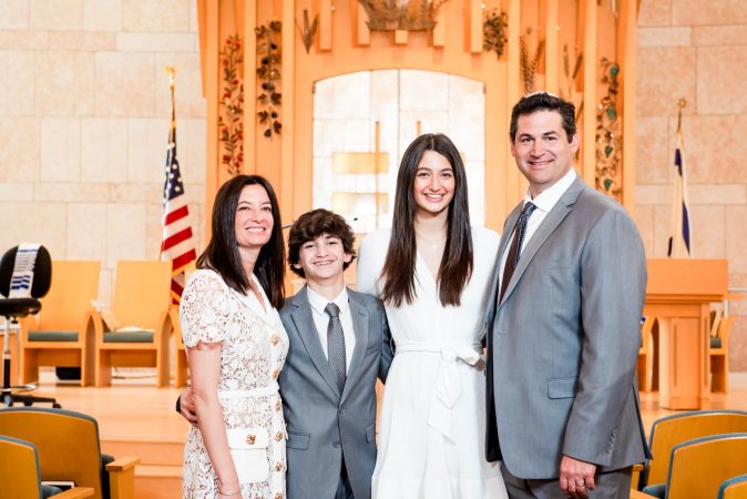 Cleveland Mitzvah Photographer