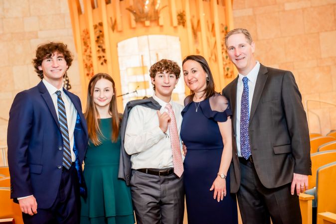 Cleveland Mitzvah Photographer