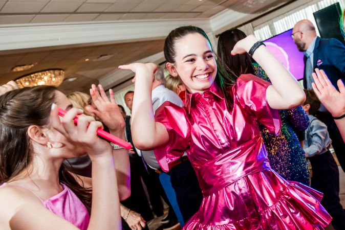 Cleveland Mitzvah Photographer